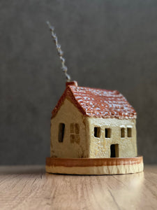 Cottage with base